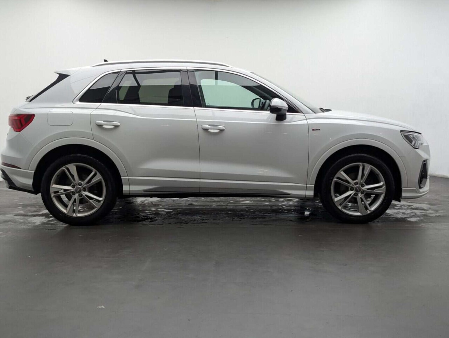 Used Audi Q3 2019 for sale - 77713881: Photo 9