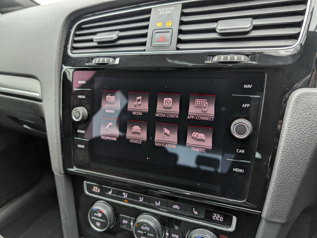 Used Volkswagen Golf 2017 for sale - 76613375: Photo 14