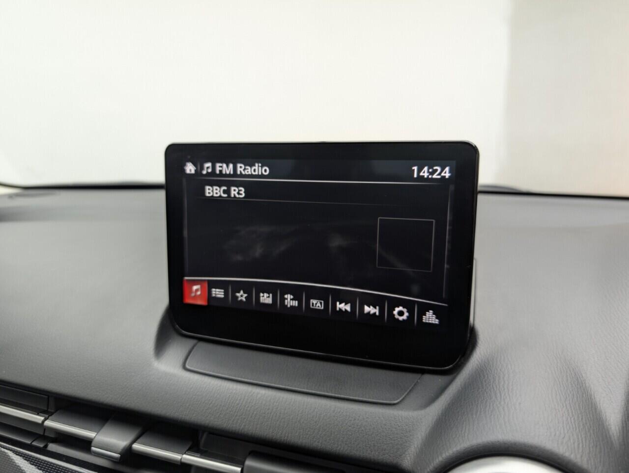 Used Mazda Mazda2 2022 for sale - 76424385: Photo 13