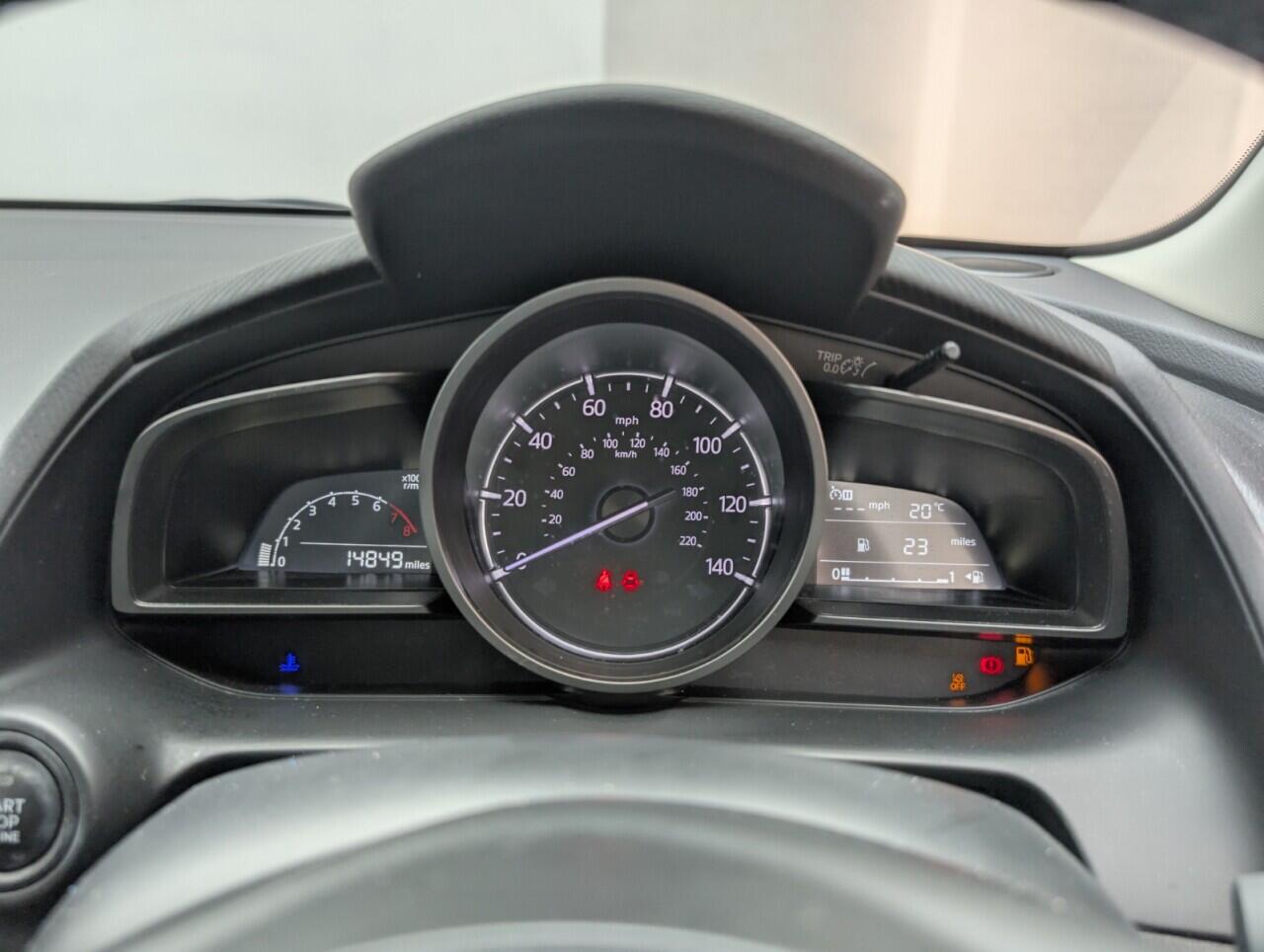 Used Mazda Mazda2 2022 for sale - 76424385: Photo 18