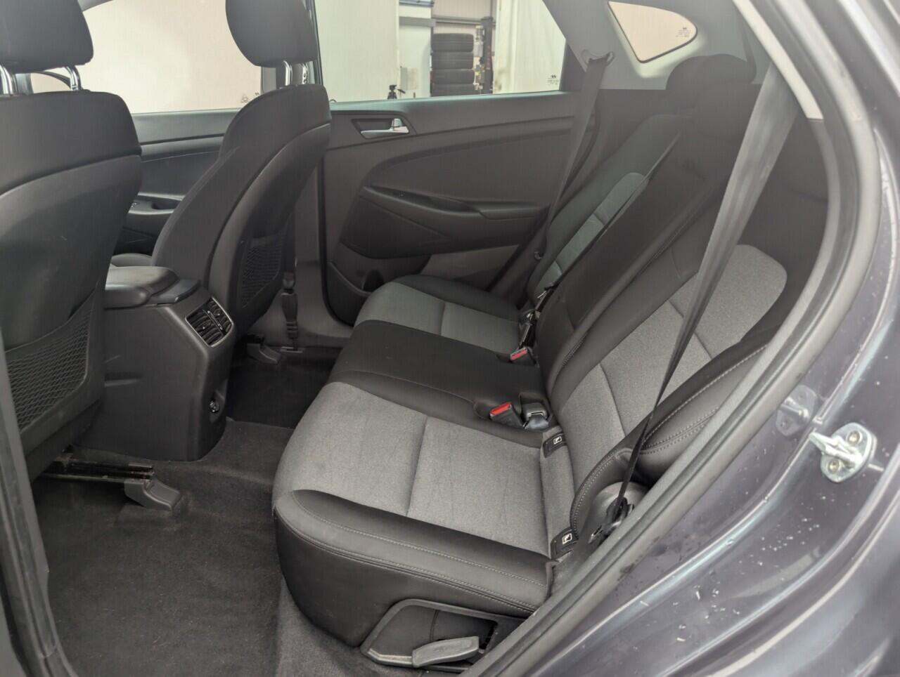 Used Hyundai TUCSON 2018 for sale - 76422649: Photo 28