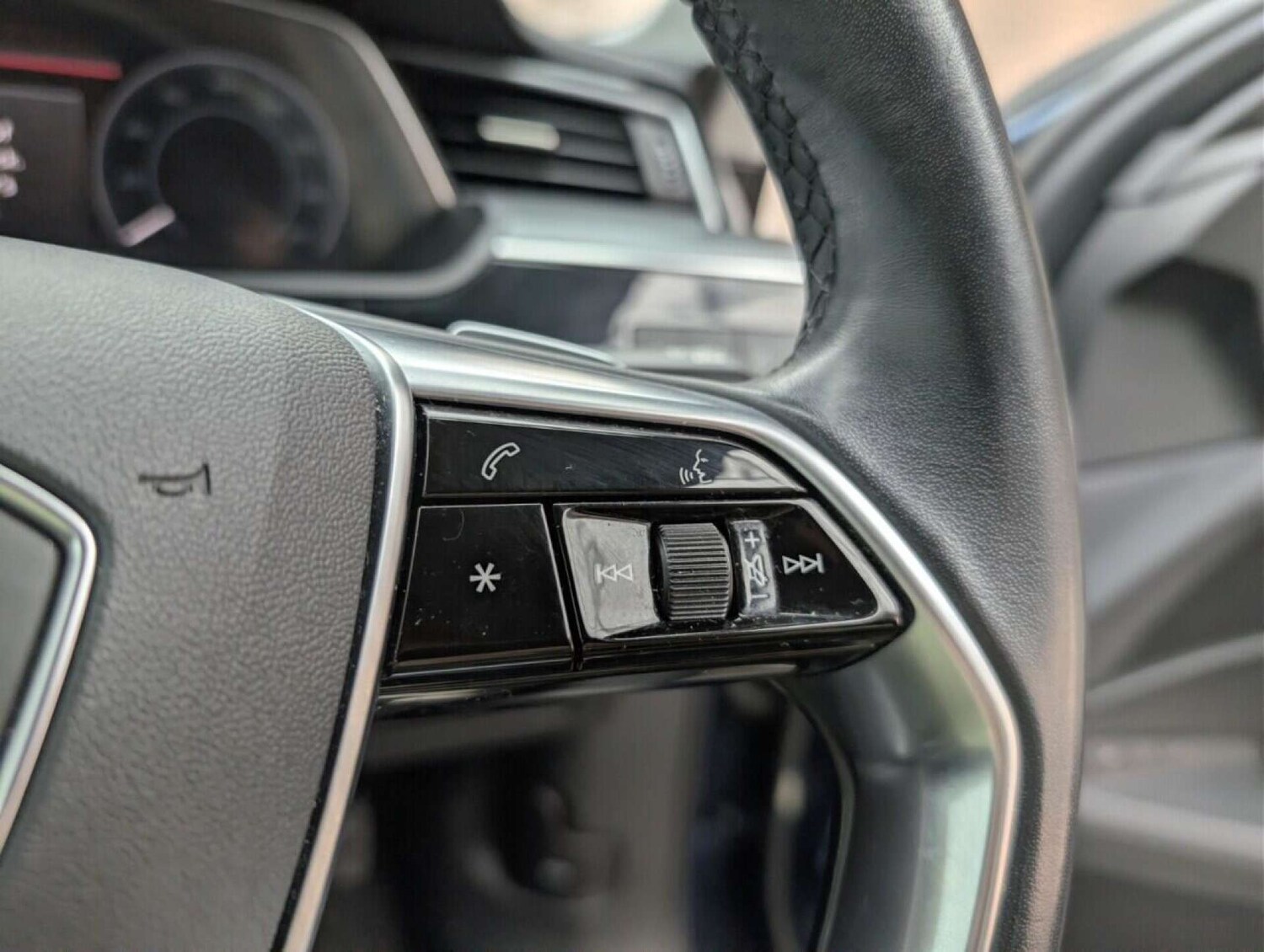 Used Audi e-tron 2020 for sale - 77713103: Photo 19