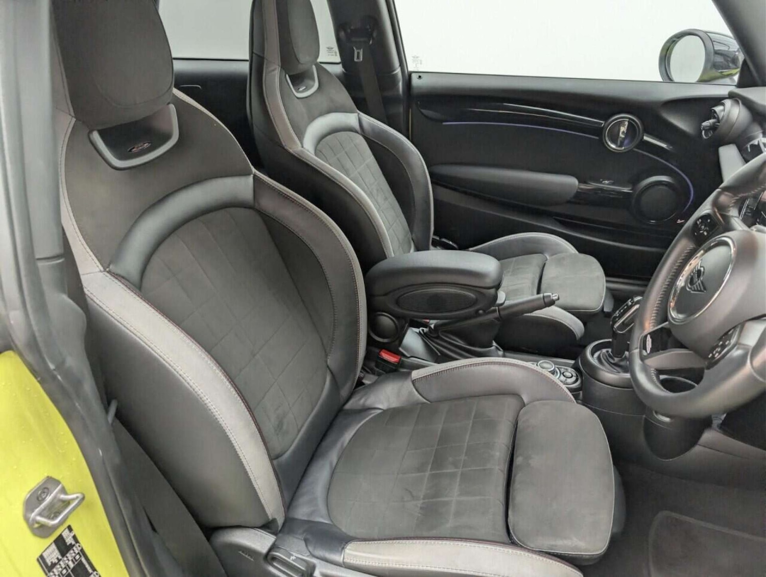 Used MINI Hatch 2023 for sale - 77713756: Photo 12