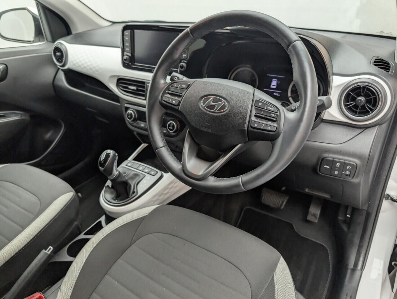 Used Hyundai i10 2023 for sale - 76425833: Photo 11