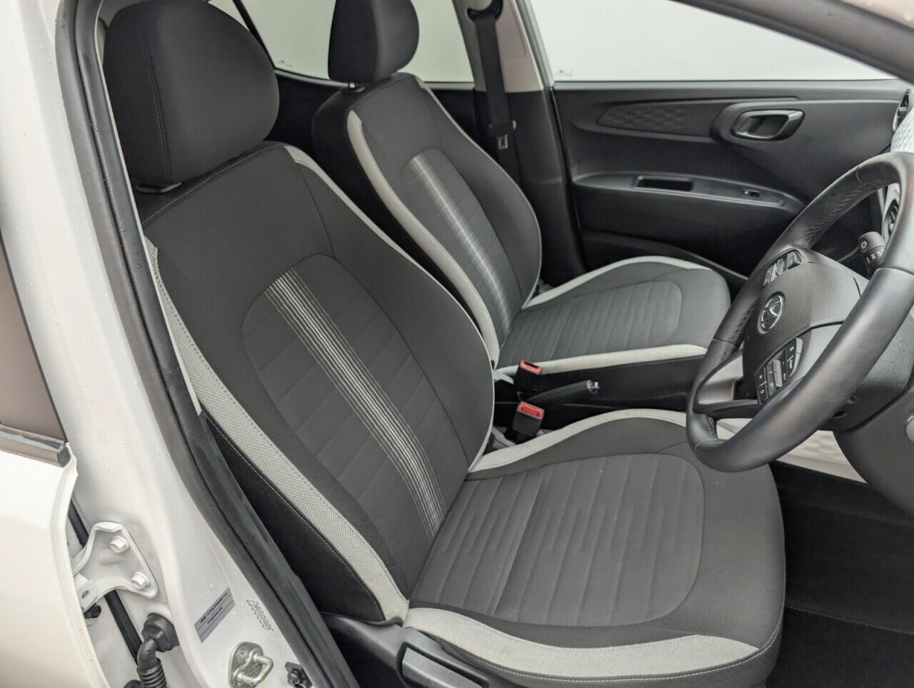 Used Hyundai i10 2023 for sale - 76425833: Photo 12