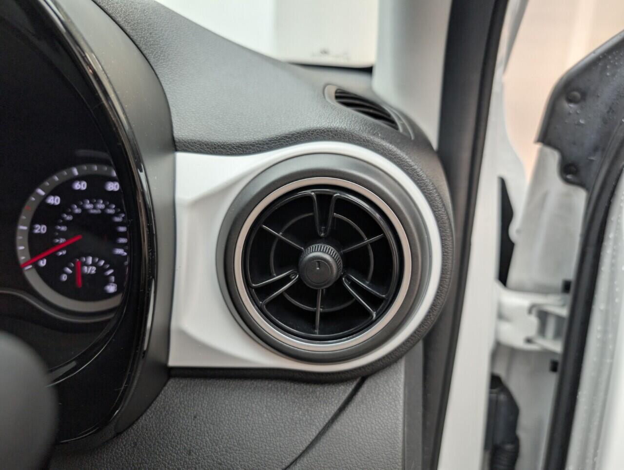 Used Hyundai i10 2023 for sale - 76425833: Photo 21