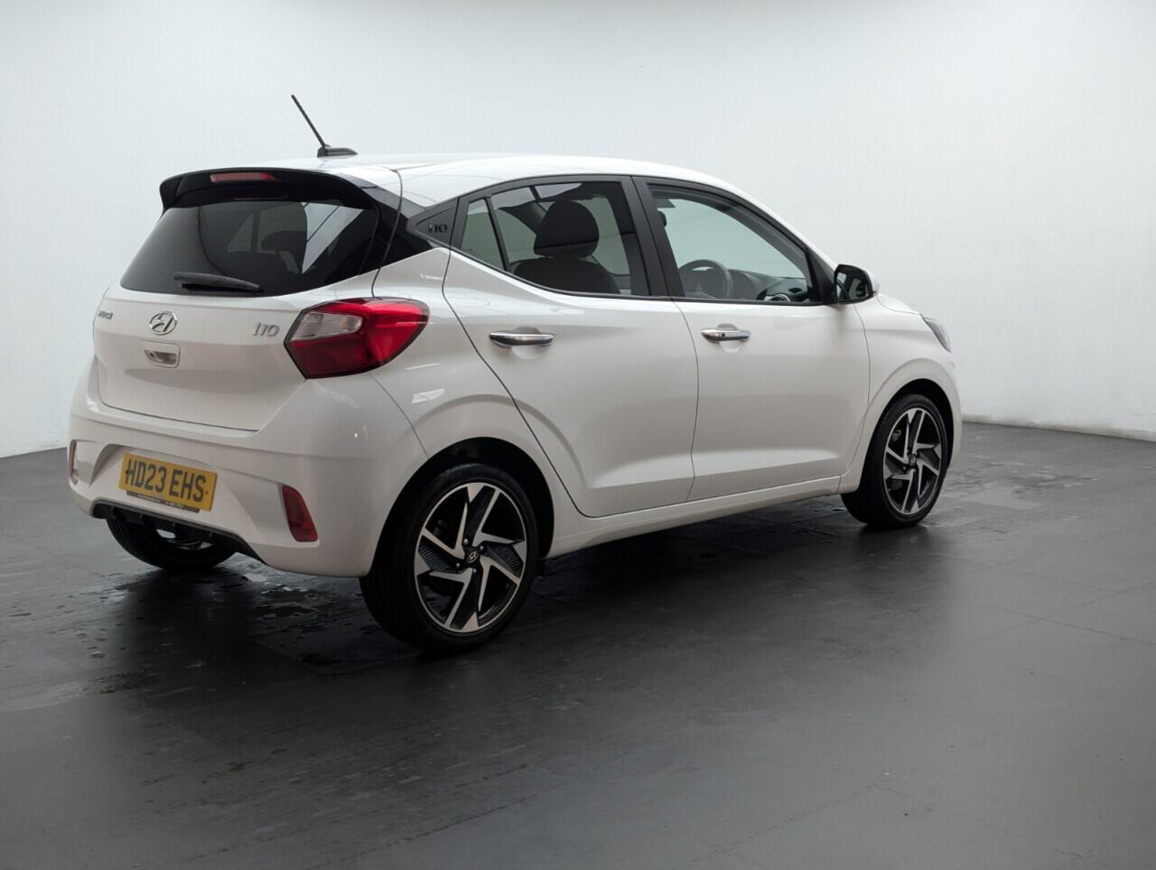 Used Hyundai i10 2023 for sale - 76425833: Photo 8