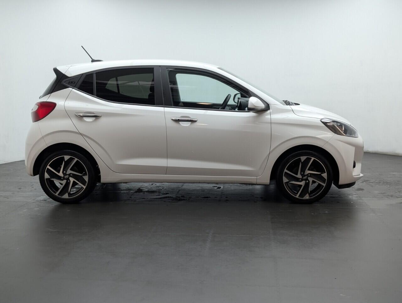 Used Hyundai i10 2023 for sale - 76425833: Photo 9