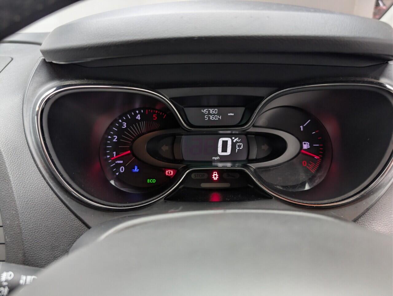 Used Renault Captur 2016 for sale - 77456115: Photo 17