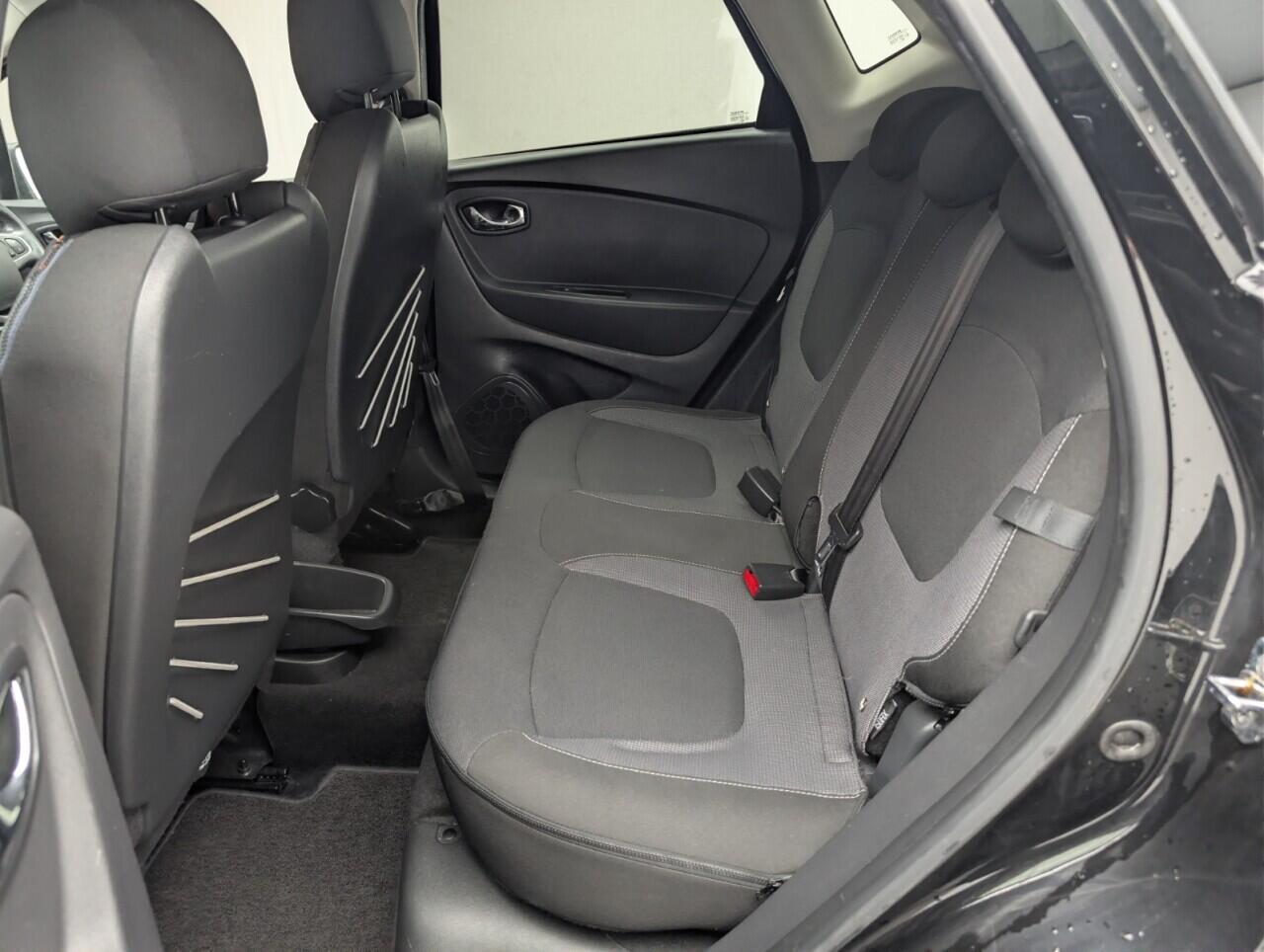 Used Renault Captur 2016 for sale - 77456115: Photo 26