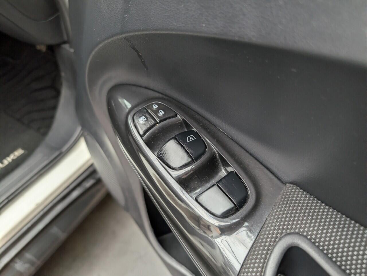 Used Nissan Juke 2017 for sale - 76645513: Photo 23