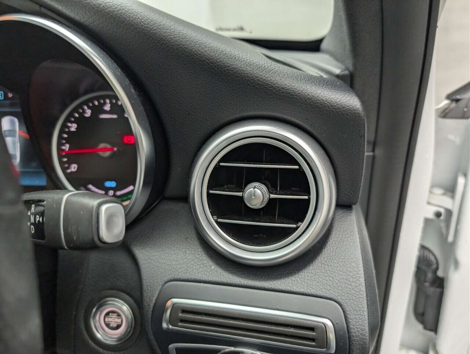 Used Mercedes-Benz C Class 2019 for sale - 77714944: Photo 19