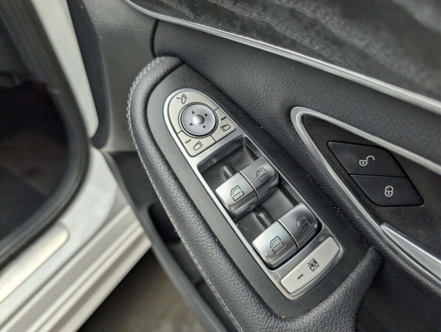 Used Mercedes-Benz C Class 2019 for sale - 77714944: Photo 20