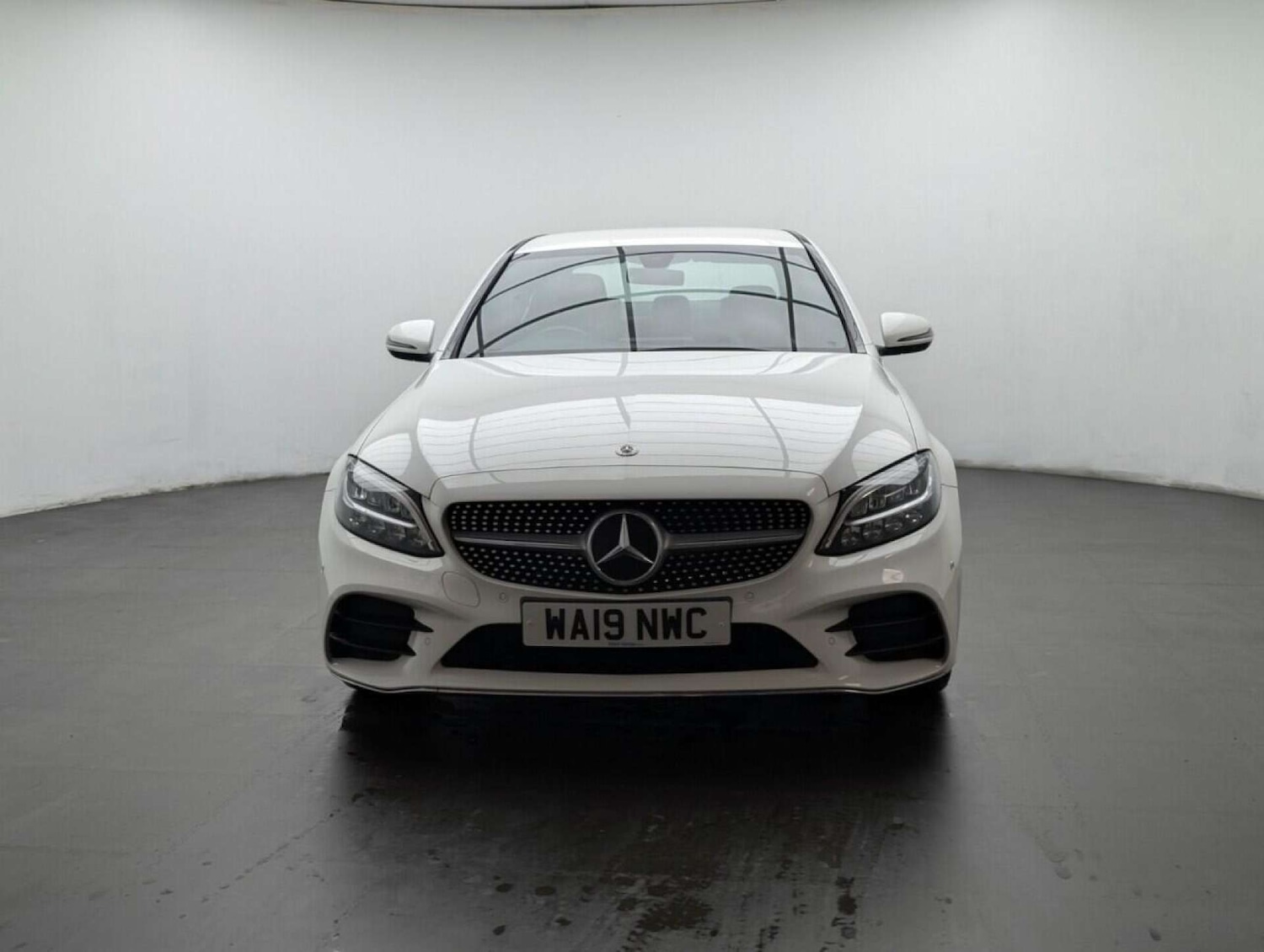 Used Mercedes-Benz C Class 2019 for sale - 77714944: Photo 3