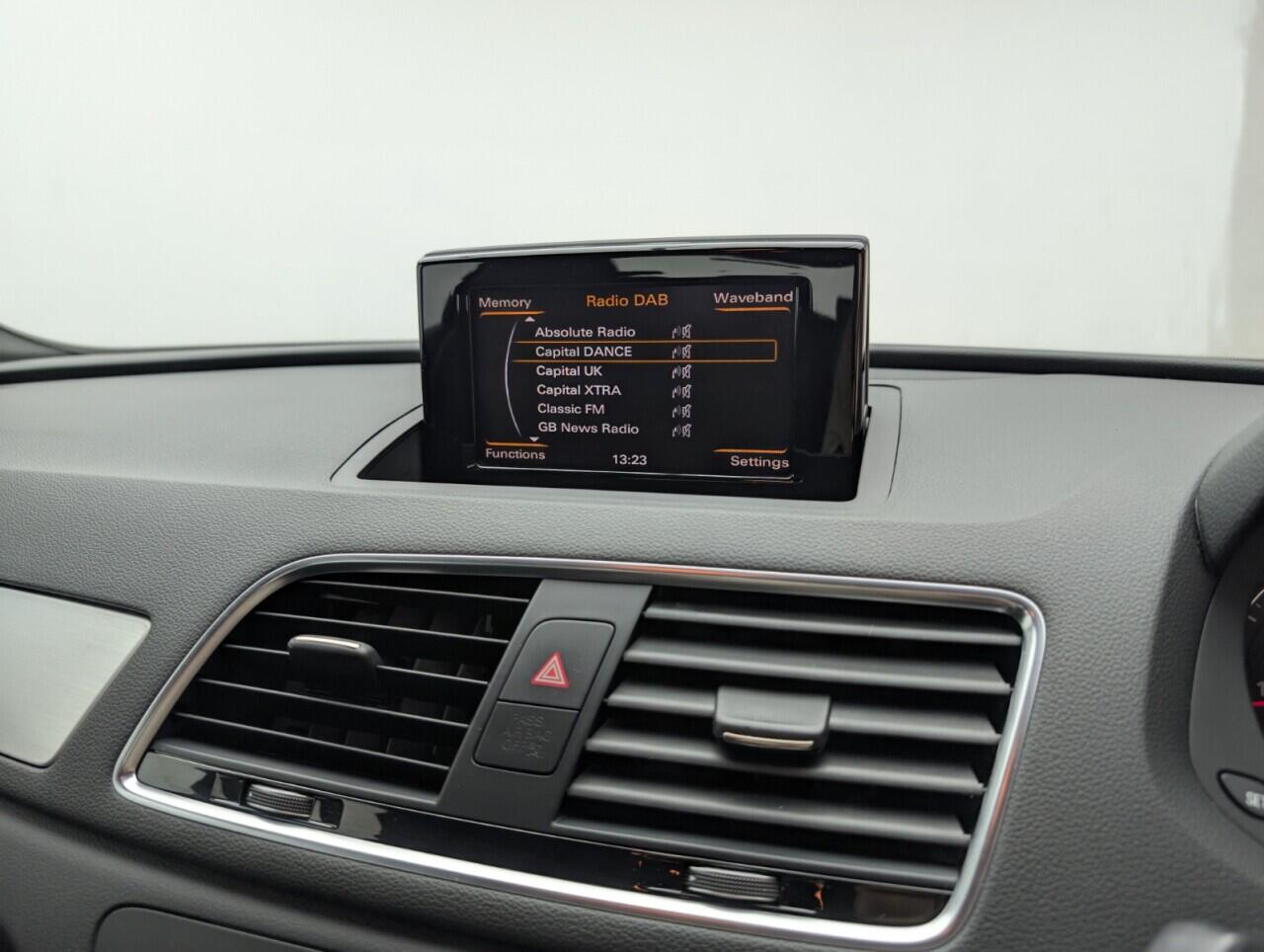 Used Audi Q3 2016 for sale - 76425471: Photo 13