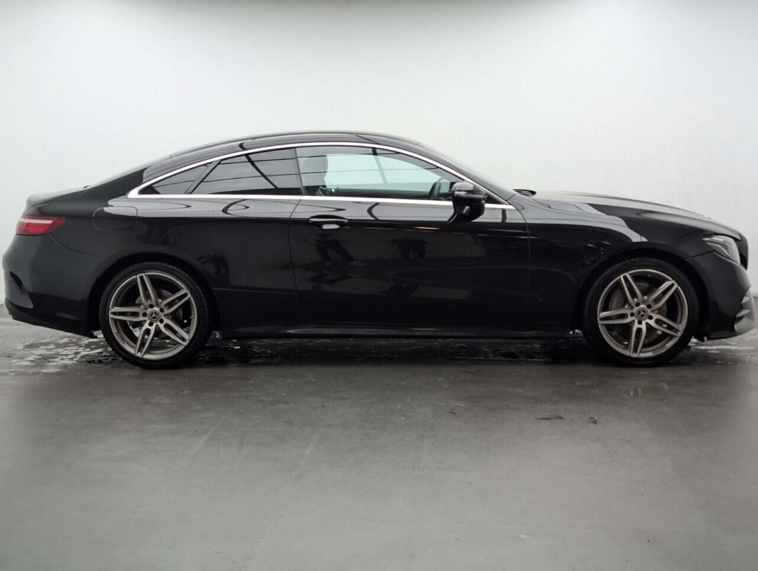 Used Mercedes-Benz E Class 2020 for sale - 77713693: Photo 9