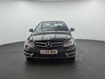 Used Mercedes-Benz C Class 2015 for sale - 76424393: Photo