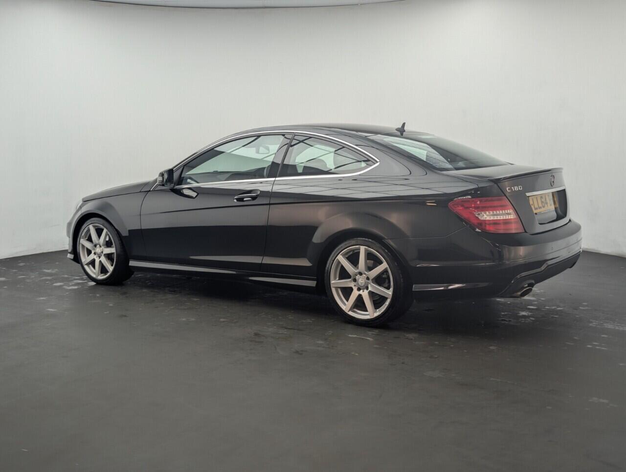 Used Mercedes-Benz C Class 2015 for sale - 76424393: Photo 6