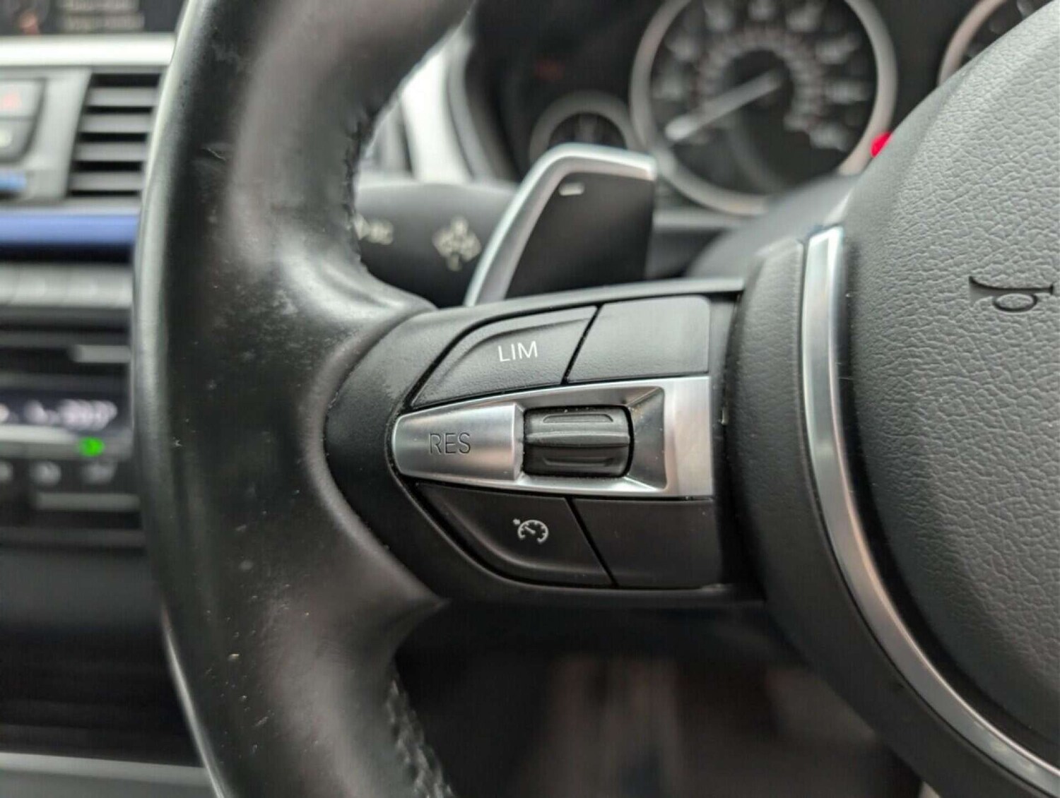 Used BMW 3 Series 2016 for sale - 77713850: Photo 17