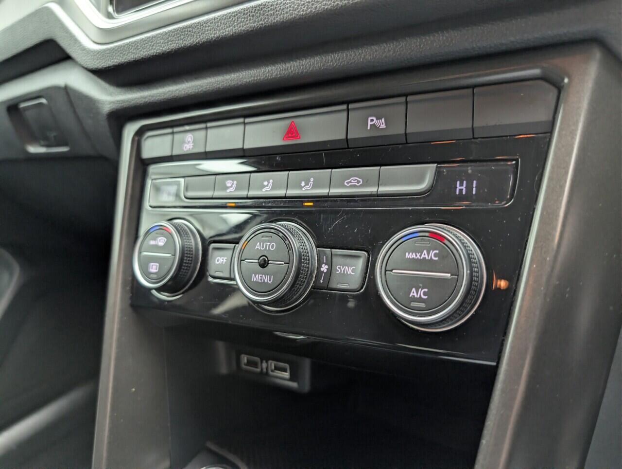 Used Volkswagen T-Roc 2019 for sale - 77455714: Photo 15