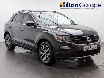 Used Volkswagen T-Roc 2019 for sale - 77455714: Photo