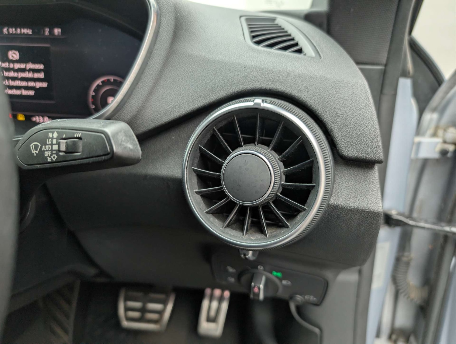 Used Audi TT 2017 for sale - 78106710: Photo 30