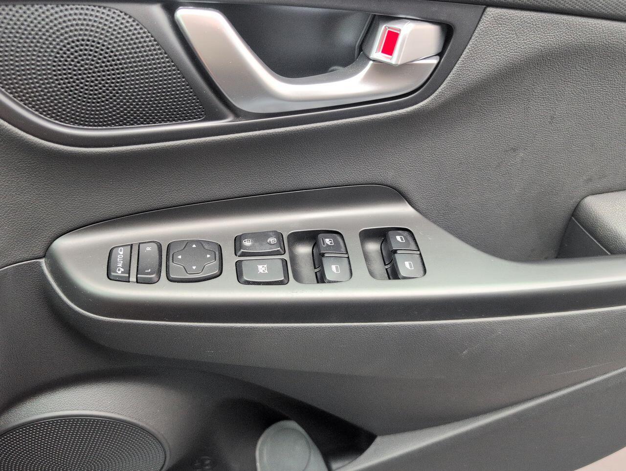 Used Hyundai KONA 2022 for sale - 76423259: Photo 21