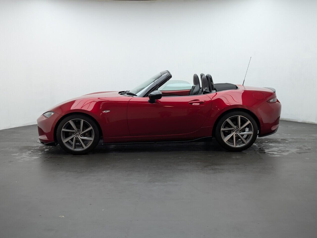 Used Mazda MX-5 2016 for sale - 76425836: Photo 5