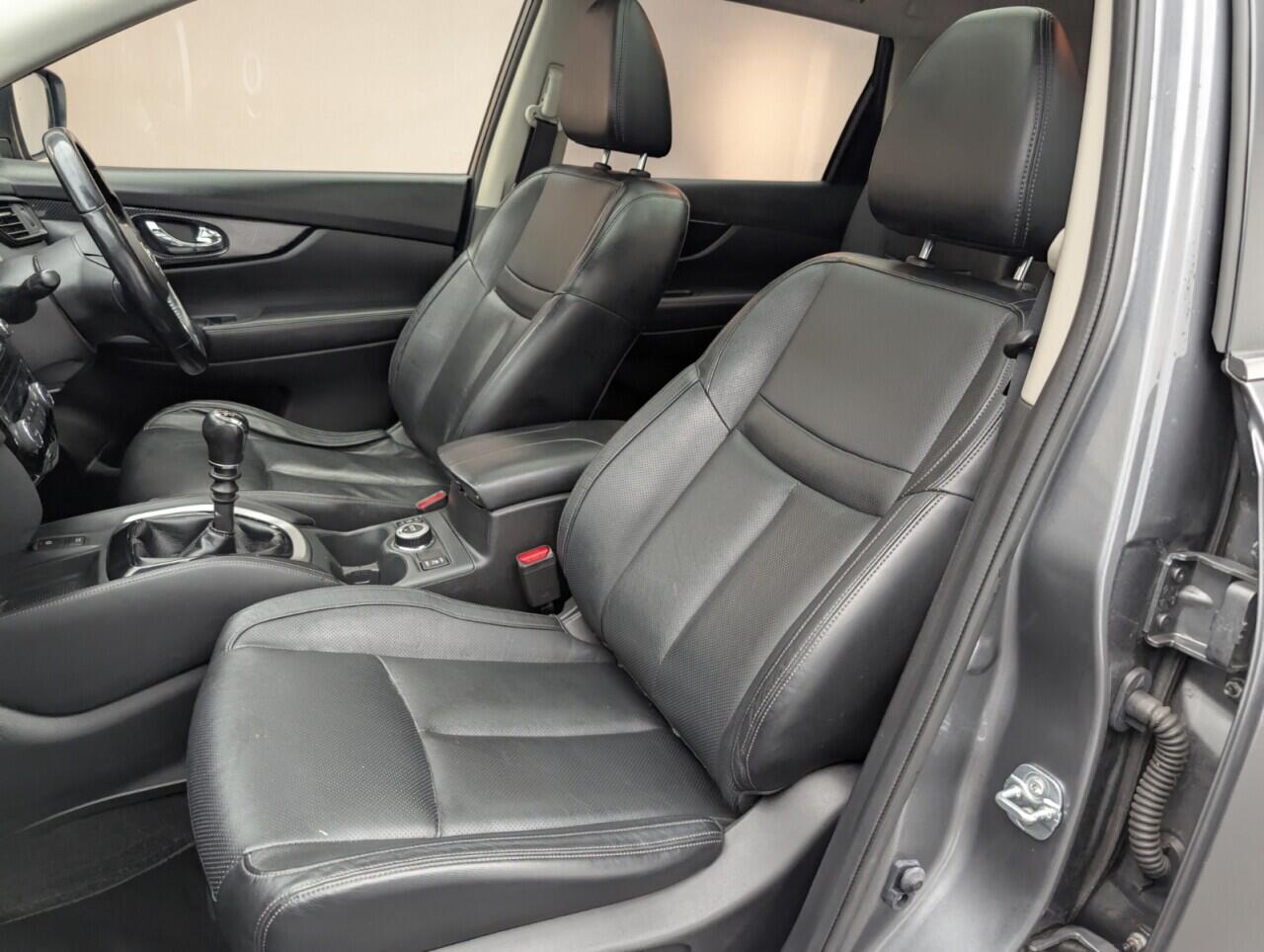 Used Nissan X-Trail 2017 for sale - 76423653: Photo 30