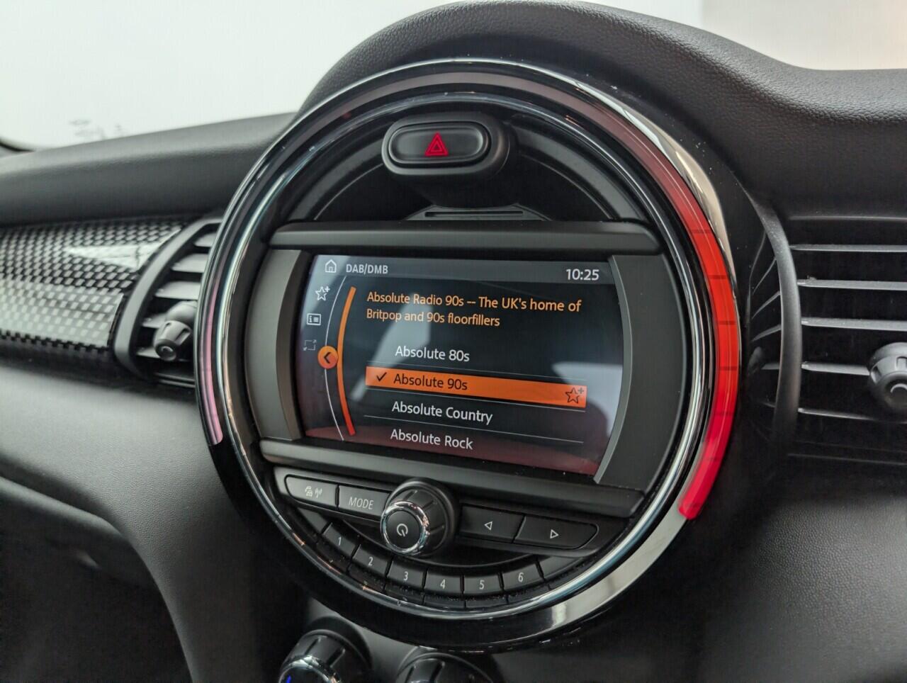 Used MINI Hatch 2019 for sale - 76425837: Photo 13