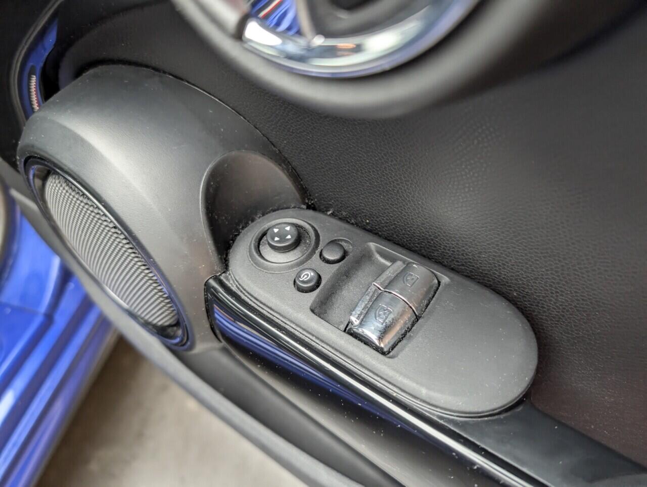 Used MINI Hatch 2019 for sale - 76425837: Photo 22