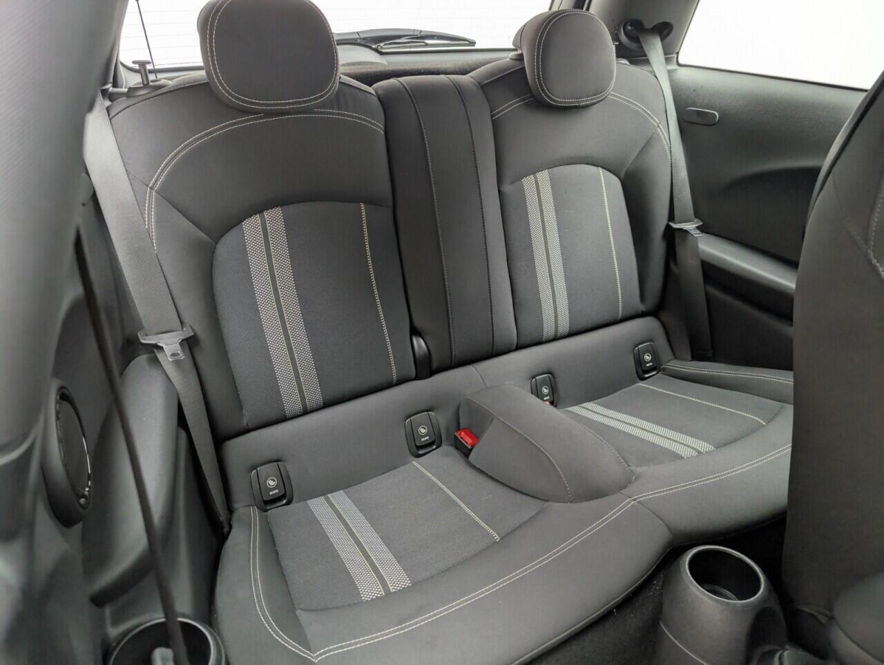 Used MINI Hatch 2019 for sale - 76425837: Photo 24