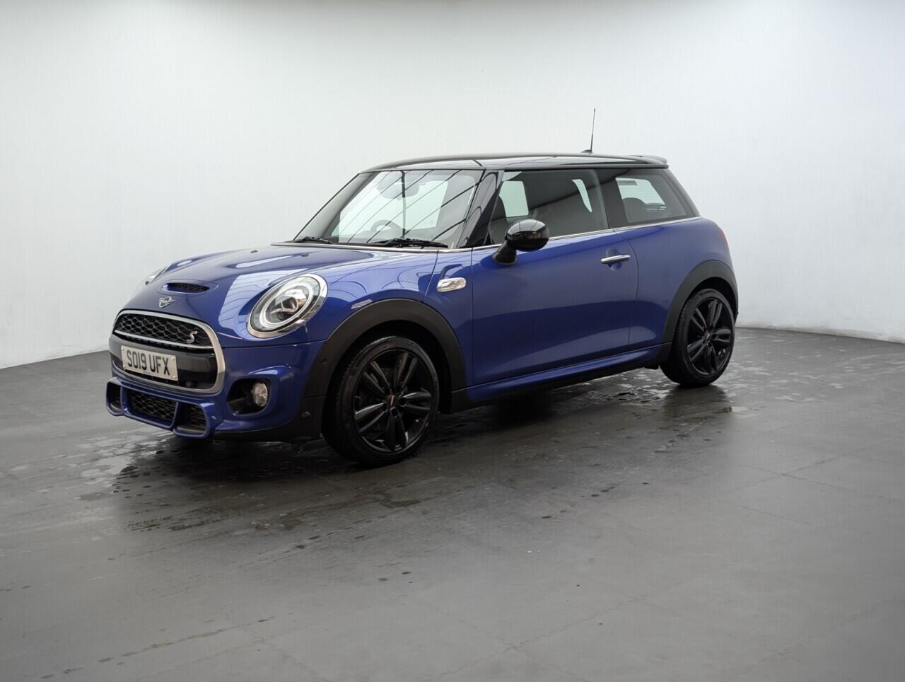 Used MINI Hatch 2019 for sale - 76425837: Photo 4