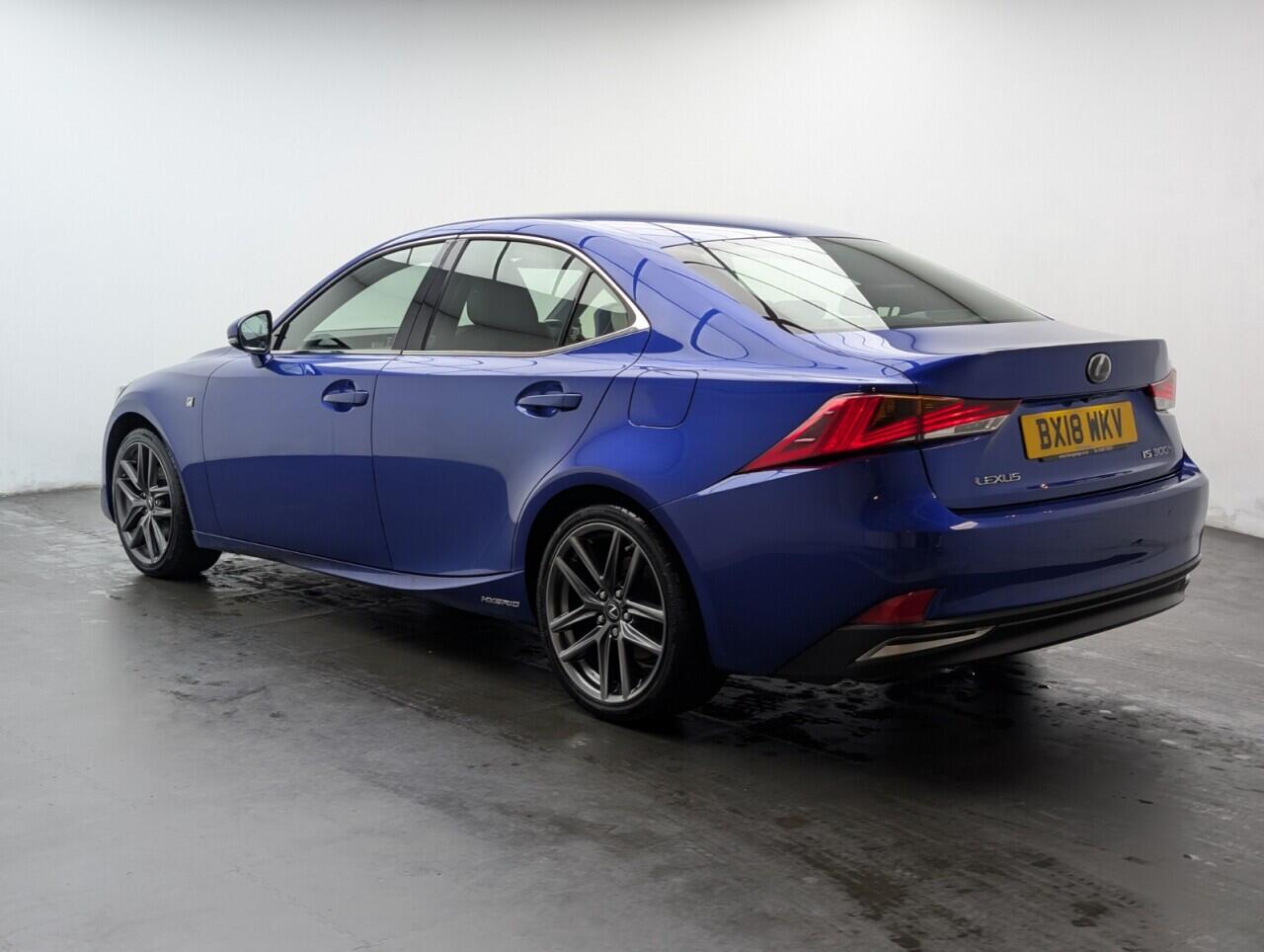 Used Lexus IS 2018 for sale - 77040948: Photo 18