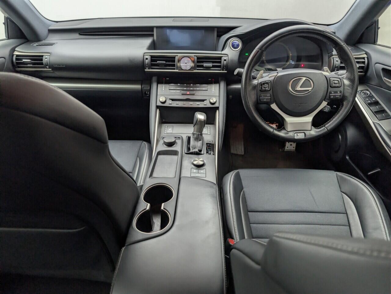 Used Lexus IS 2018 for sale - 77040948: Photo 36