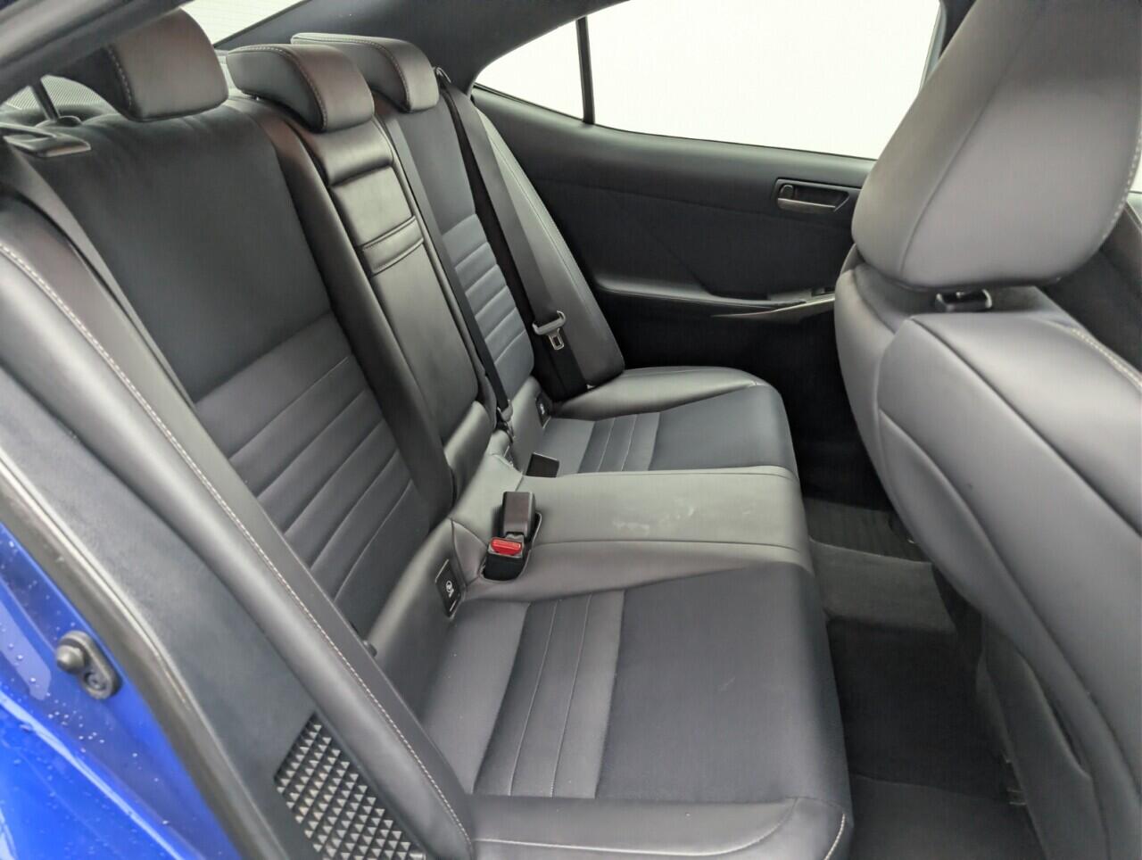 Used Lexus IS 2018 for sale - 77040948: Photo 37