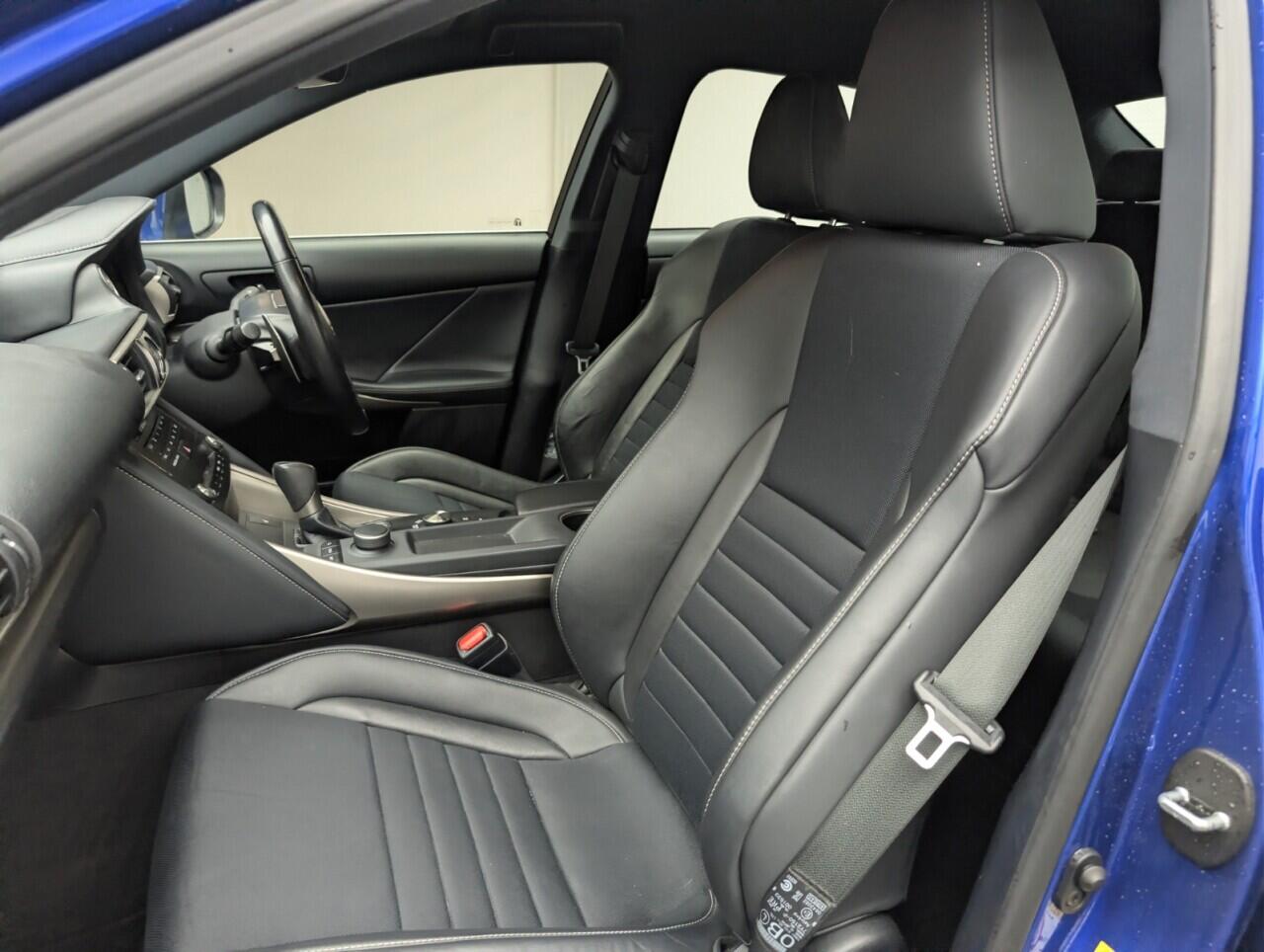 Used Lexus IS 2018 for sale - 77040948: Photo 40