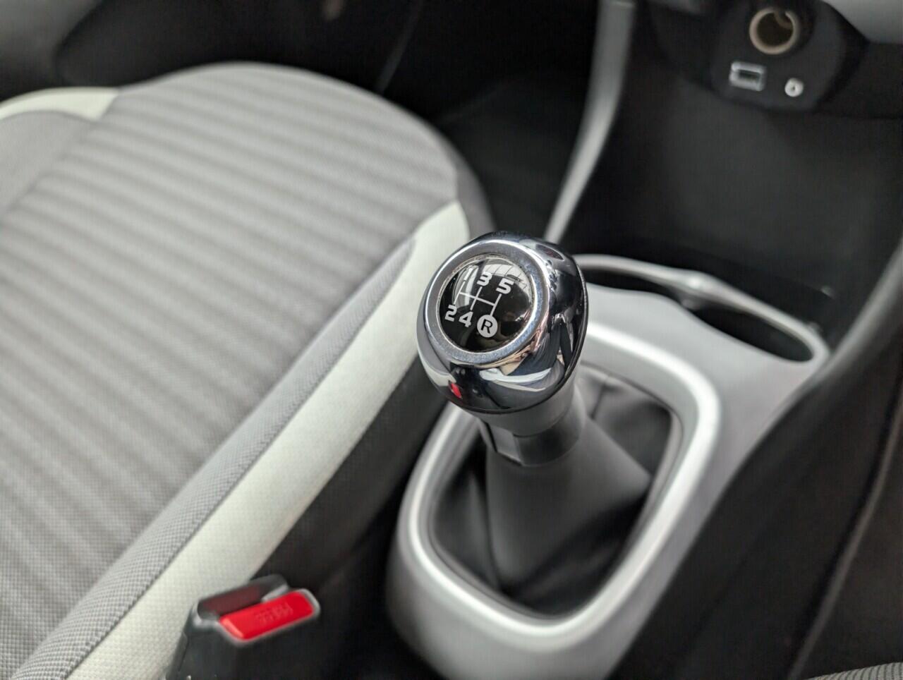 Used Toyota AYGO for sale - 76781527: Photo 17