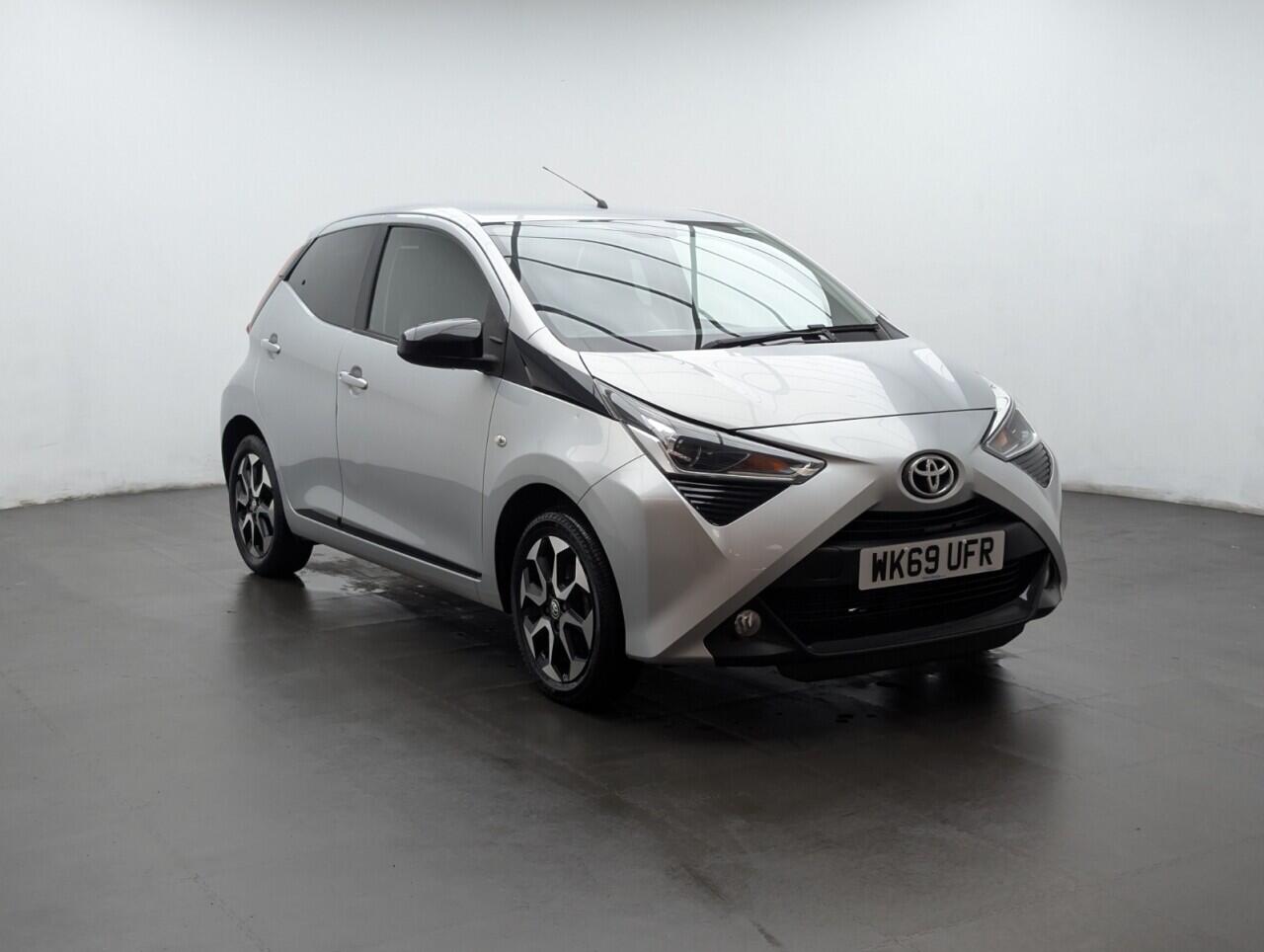 Used Toyota AYGO for sale - 76781527: Photo 2
