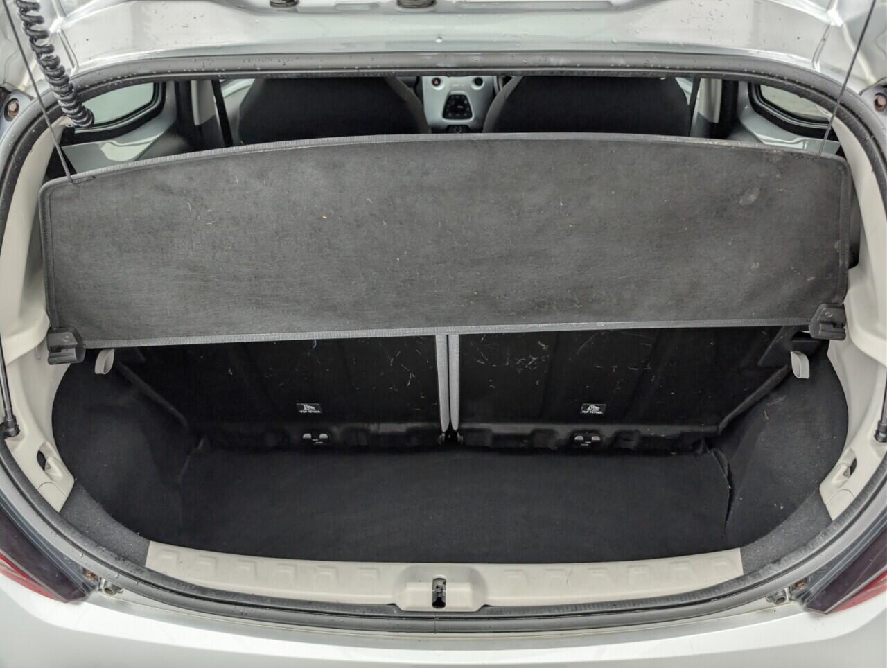 Used Toyota AYGO for sale - 76781527: Photo 24