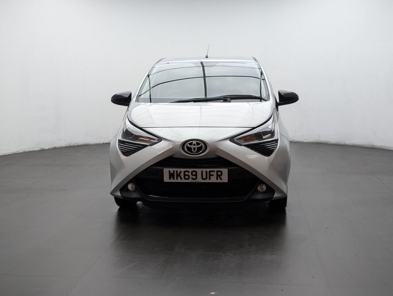 Used Toyota AYGO for sale - 76781527: Photo 3