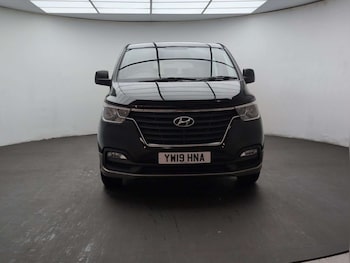 Used Hyundai i800 2019 for sale - 79511846: Photo