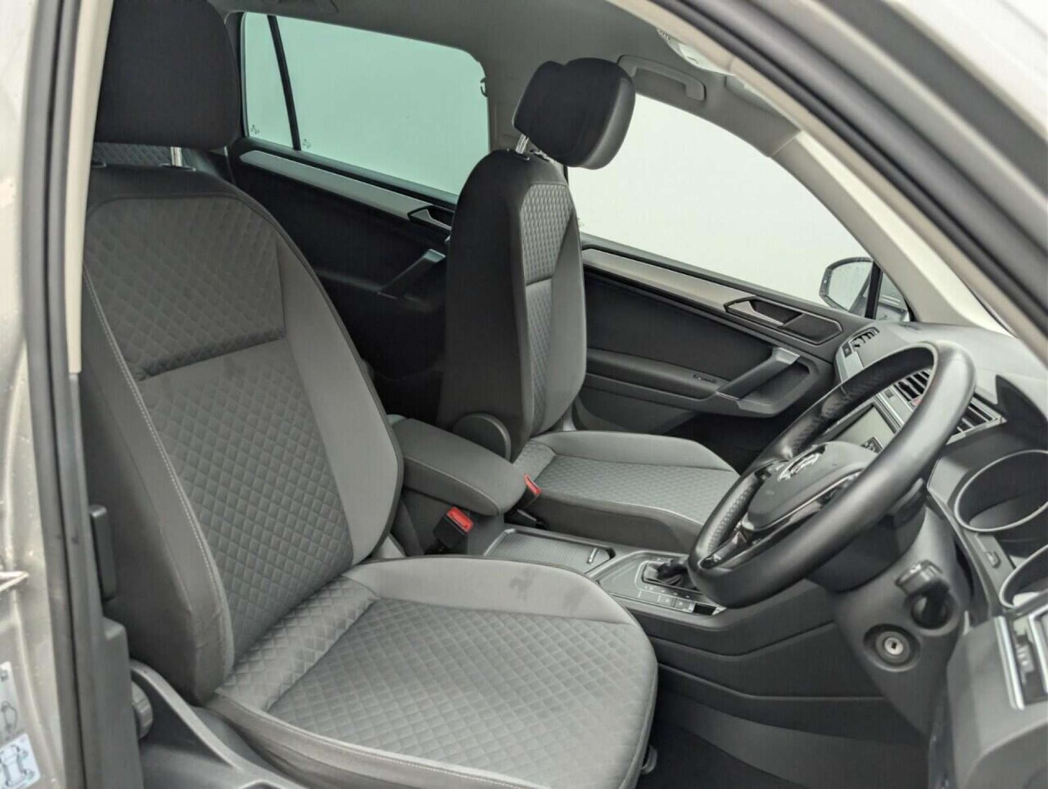 Used Volkswagen Tiguan 2016 for sale - 77713577: Photo 12