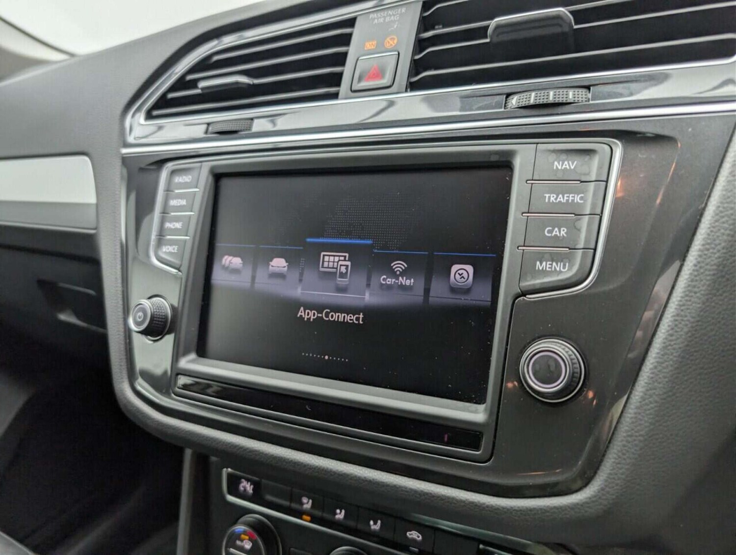 Used Volkswagen Tiguan 2016 for sale - 77713577: Photo 15