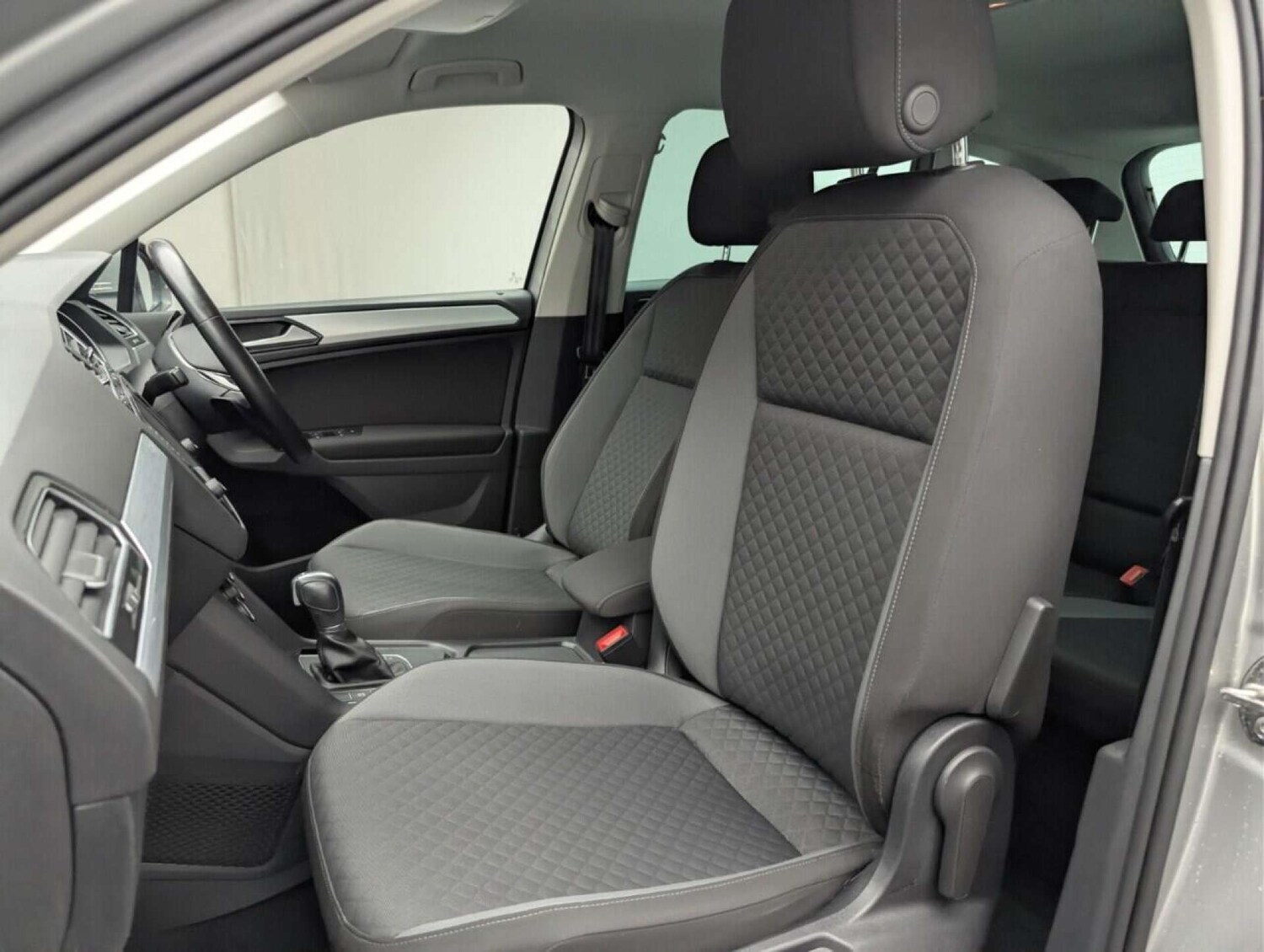 Used Volkswagen Tiguan 2016 for sale - 77713577: Photo 27