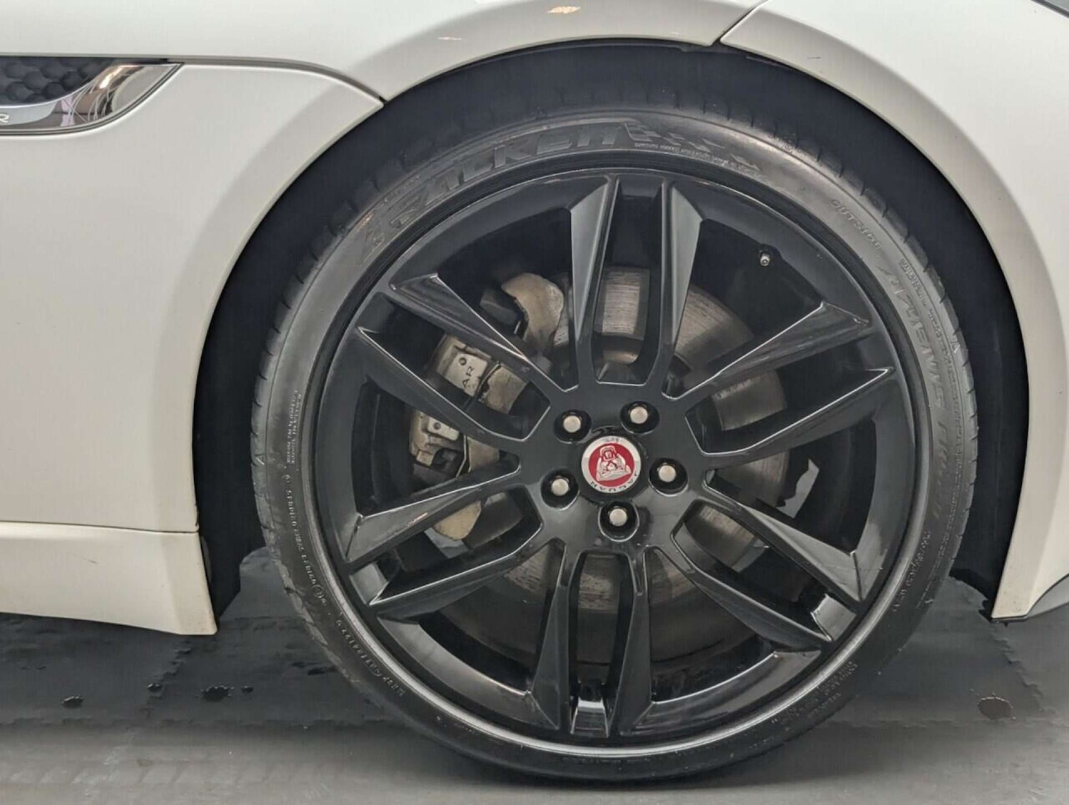 Used Jaguar F-Type 2017 for sale - 77714430: Photo 10