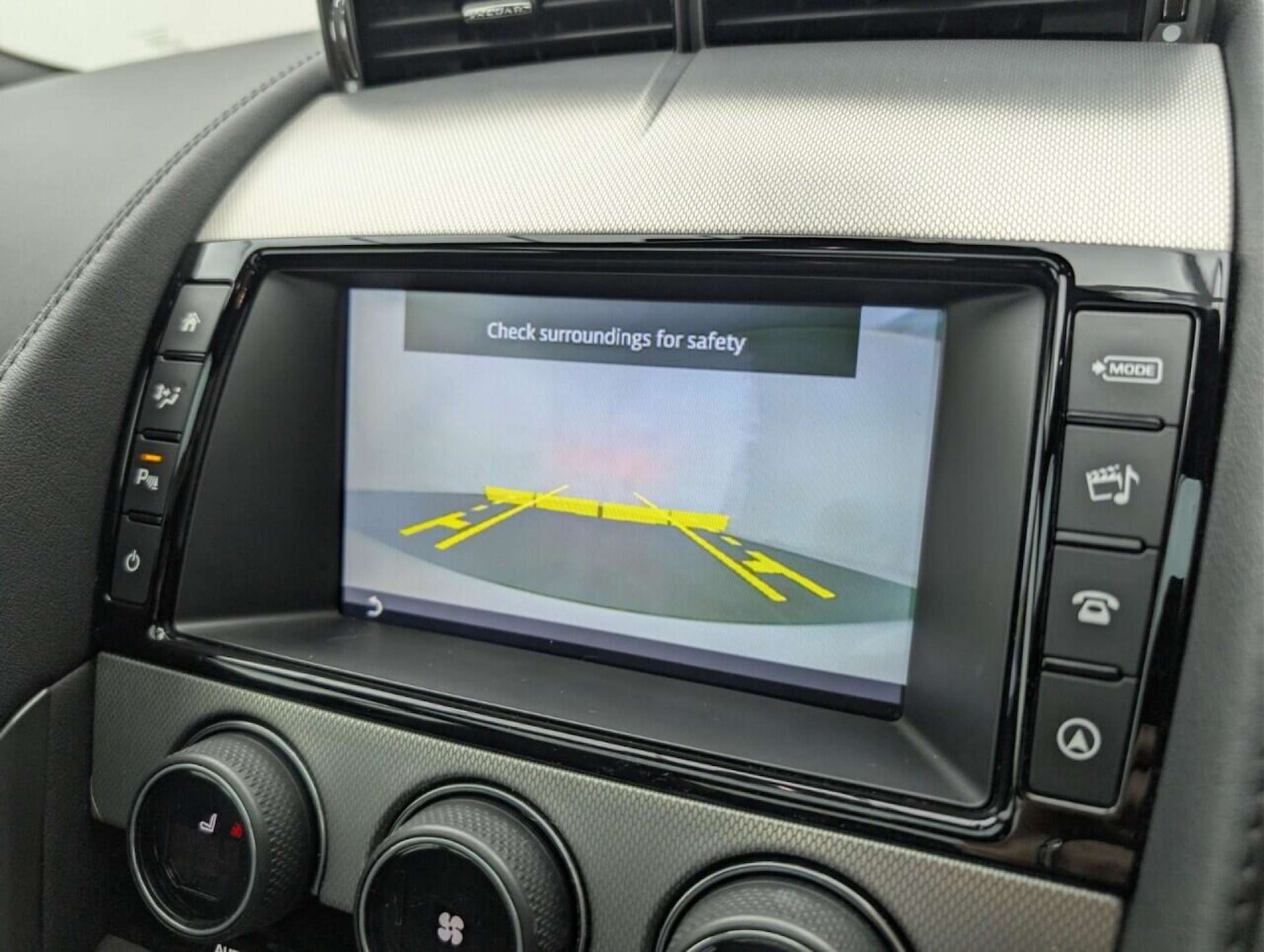 Used Jaguar F-Type 2017 for sale - 77714430: Photo 15