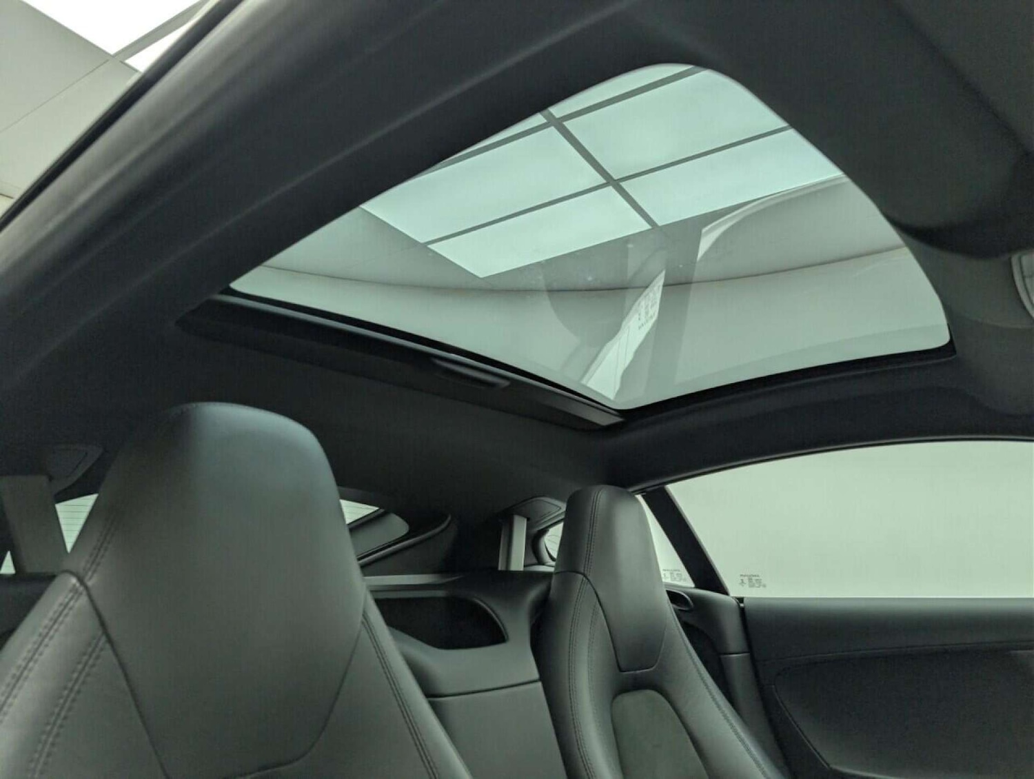 Used Jaguar F-Type 2017 for sale - 77714430: Photo 24