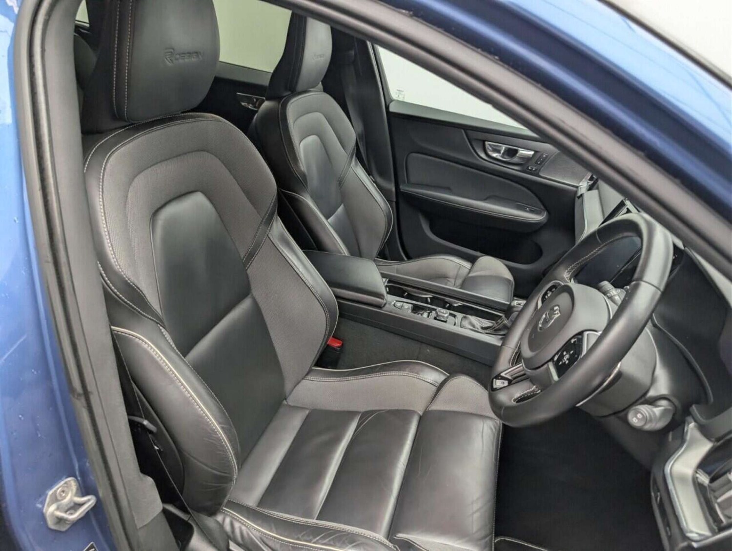 Used Volvo V60 2019 for sale - 77713747: Photo 12