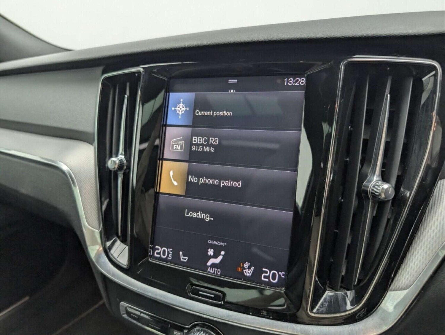 Used Volvo V60 2019 for sale - 77713747: Photo 13